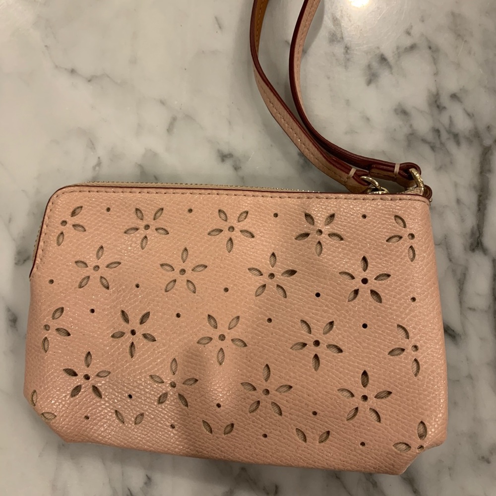 Coach wristlet - Picture 2 of 2